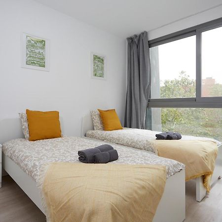 Three Bedroom Two Bathroom Apartment Close To Beach Barcelona Ngoại thất bức ảnh