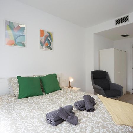 Three Bedroom Two Bathroom Apartment Close To Beach Barcelona Ngoại thất bức ảnh