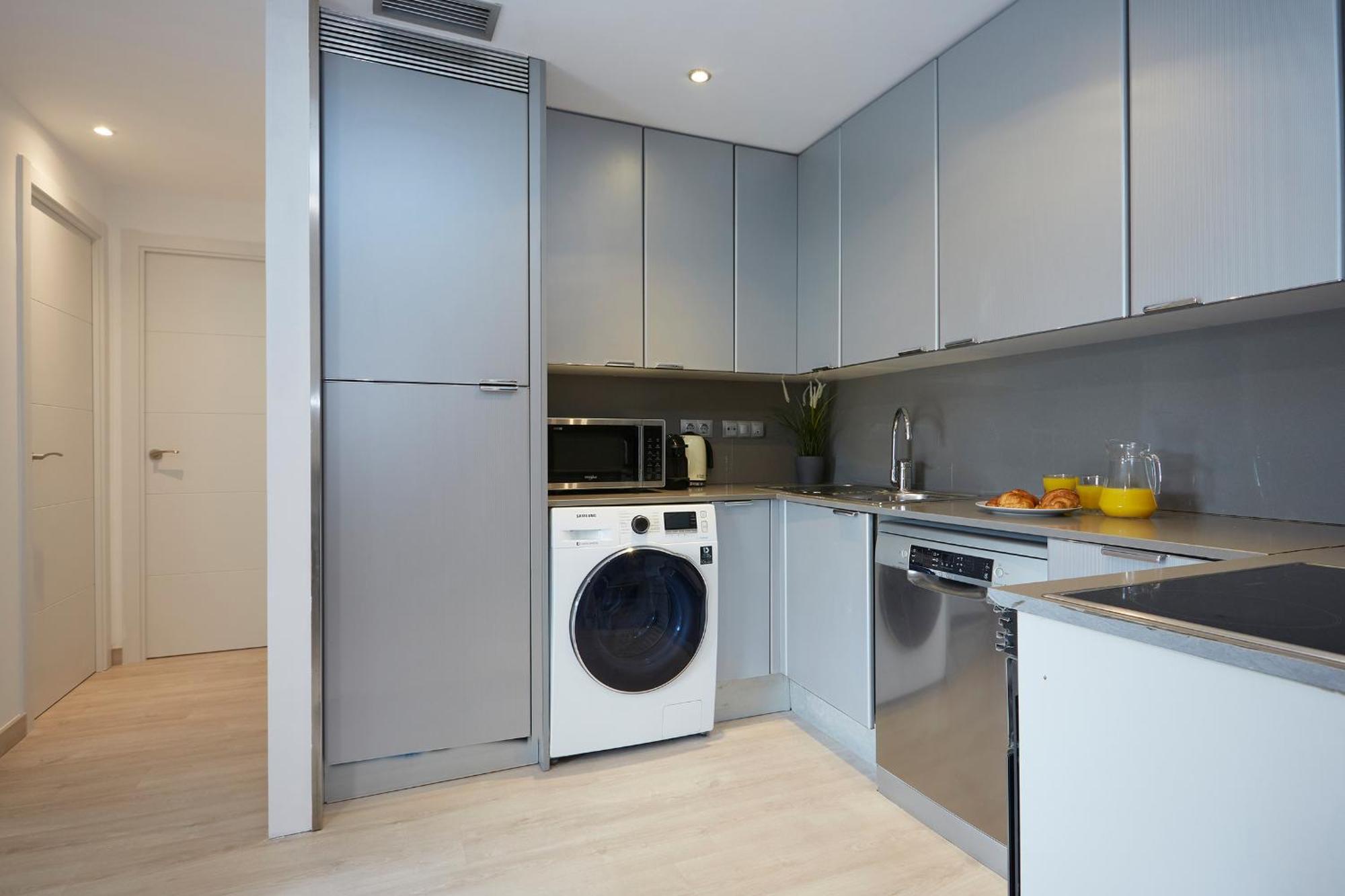 Three Bedroom Two Bathroom Apartment Close To Beach Barcelona Ngoại thất bức ảnh