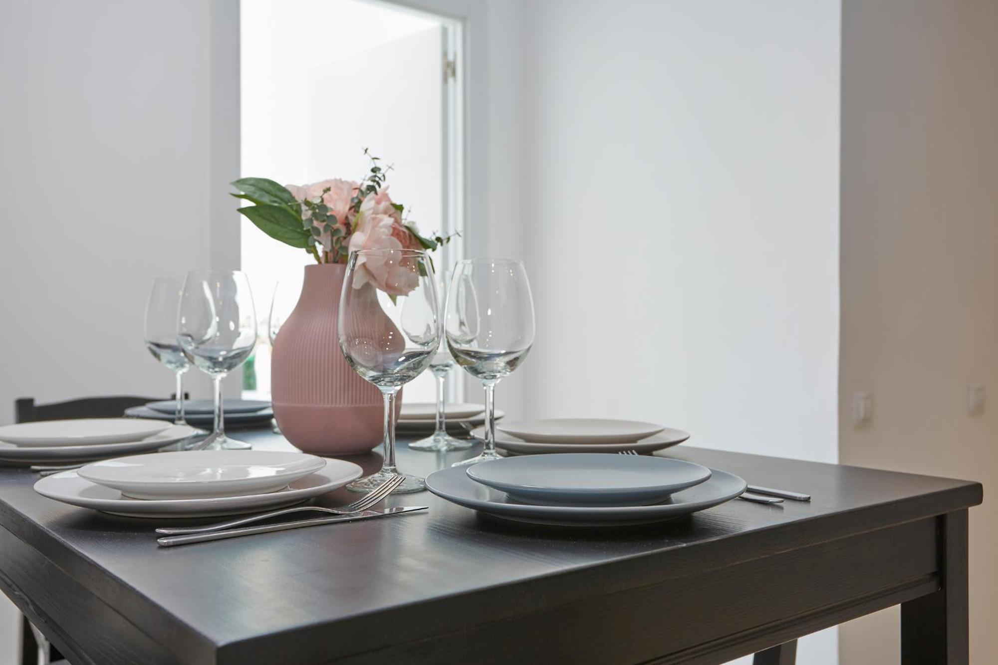Three Bedroom Two Bathroom Apartment Close To Beach Barcelona Ngoại thất bức ảnh