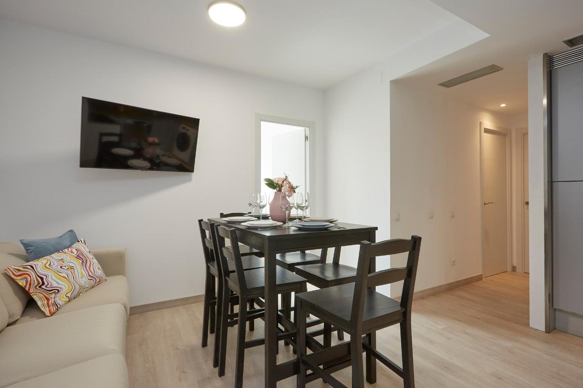 Three Bedroom Two Bathroom Apartment Close To Beach Barcelona Ngoại thất bức ảnh